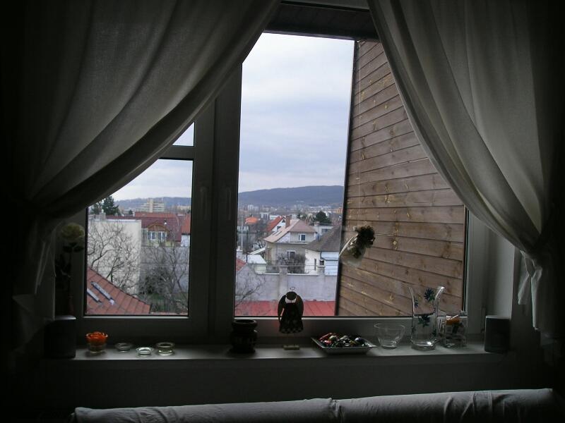 UPUSTENÉ!!!!!!!!!!!!!!!!!!!!!!!!!!!!!!!!!!DRAŽBA 31.01.2012 o 10.30 hod., 2 izbový byt v Bratislave, m. č. Rača - náhľad