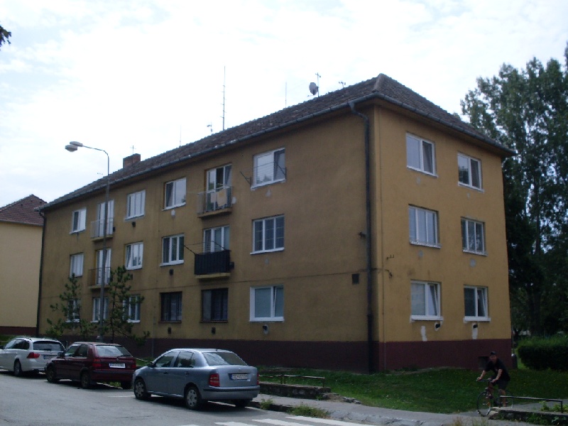 DRAŽBA 20.12.2012 o 13.00 hod., 2 izbový byt v Senici, okres Senica - náhľad