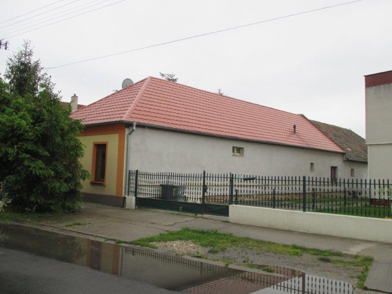 DRAŽBA 13.08.2015 o 14.00 hod., rodinný dom a hospodárska budova Jurová, okres Dunajská Streda - náhľad