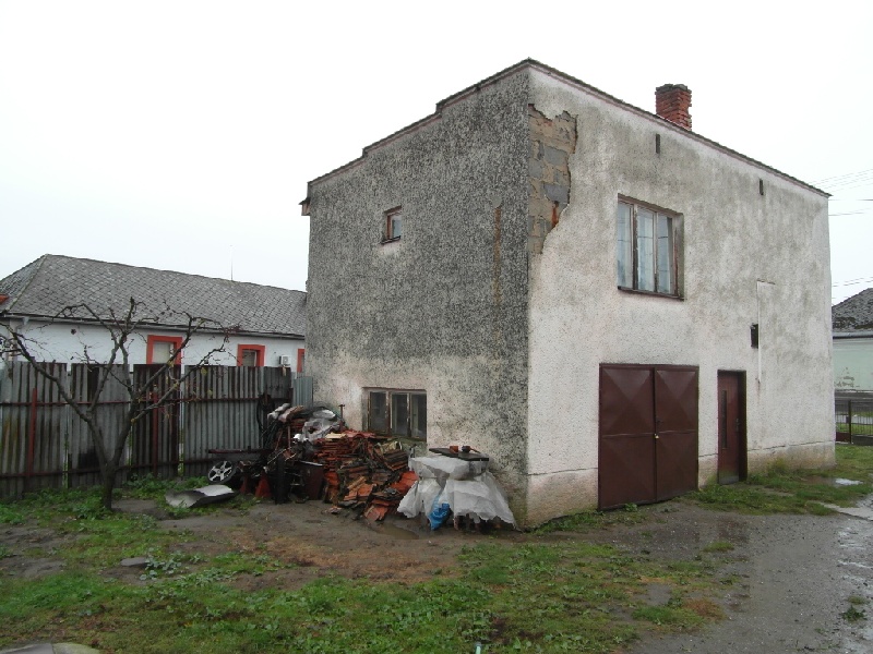 DRAŽBA 28.01.2020 o 12.00 hod., rodinný dom Leles, okres Trebišov
