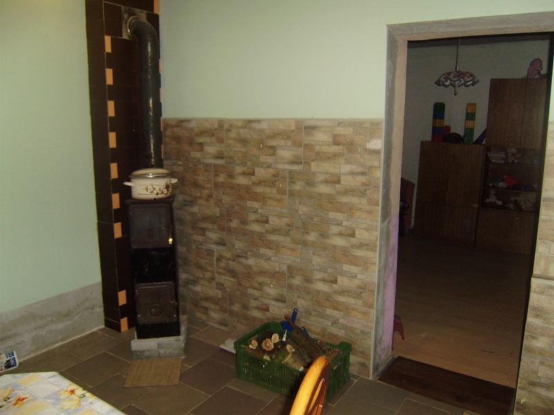 DRAŽBA 26.04.2016 o 10.00 hod., rodinný dom Horné Zelenice, okres Hlohovec - náhľad