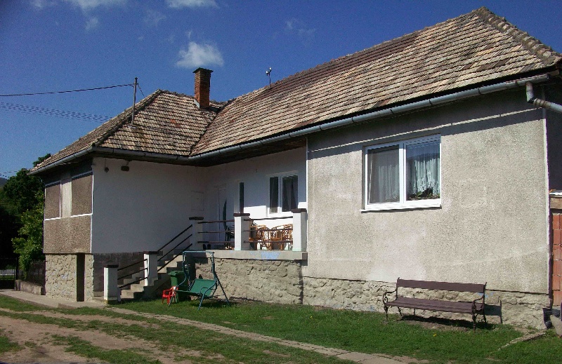 UPUSTENĂ‰!!! DRAĹ˝BA 28.09.2023 o 11.15 hod., RodinnĂ˝ dom - Dargov, okres TrebiĹˇov - náhľad
