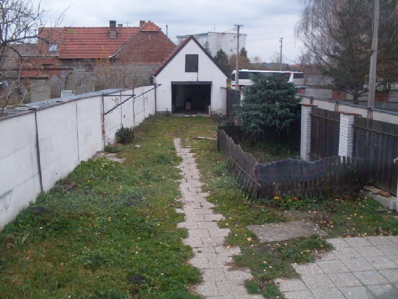 DRAŽBA 16.12.2011 o 11.00 hod., rodinný dom v Kútoch - náhľad