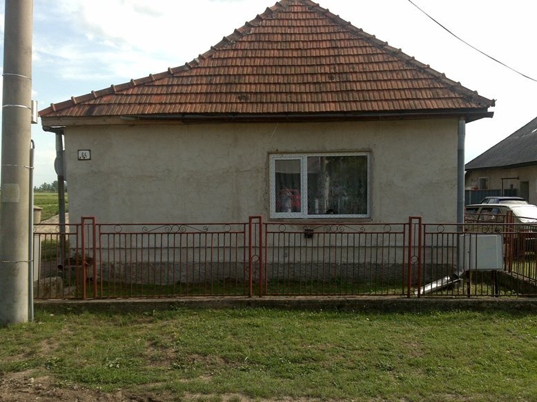 DRAŽBA 27.08.2019 o 10.30 hod., rodinný dom Michaľany, okres Trebišov - náhľad