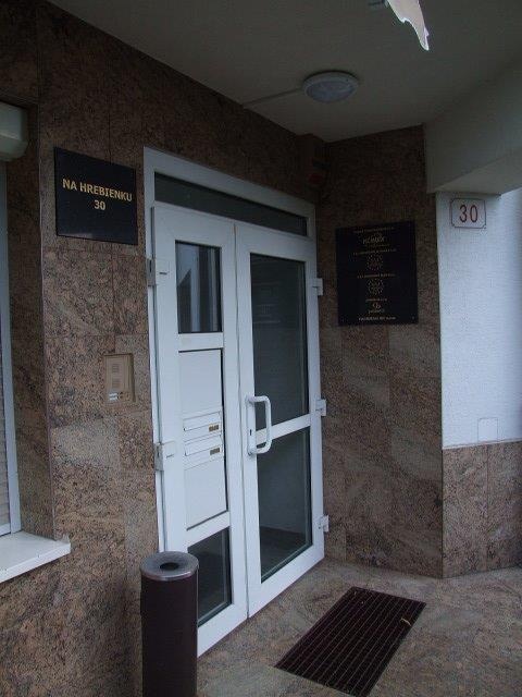 DRAŽBA 18.12.2014 o 11.00 hod., nebytový priestor Bratislava m.č. Staré Mesto, okres Bratislava I. - náhľad