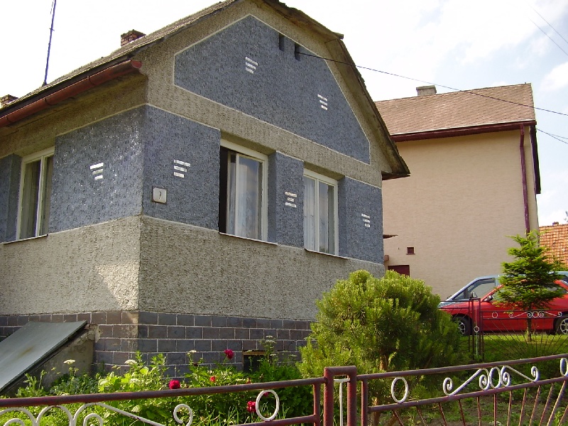 DRAŽBA 11.06.2018 o 10.00 hod., rodinný dom Vyšný Komárnik, okres Svidník