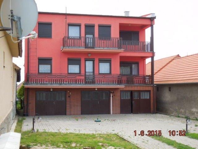 DRAŽBA 14.09.2015 o 11.00 hod., rodinný dom Rajčany, okres Topoľčany