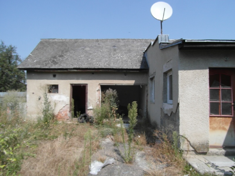 DRAŽBA 22.10.2015 o 11.00 hod., rodinný dom Zemplínske Hradište, okres Trebišov - náhľad