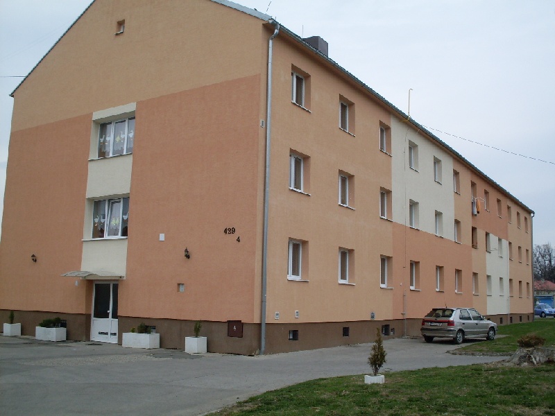 DRAŽBA 04.09.2012 o 10.00 hod., 1 izbový byt v Dubnici nad Váhom