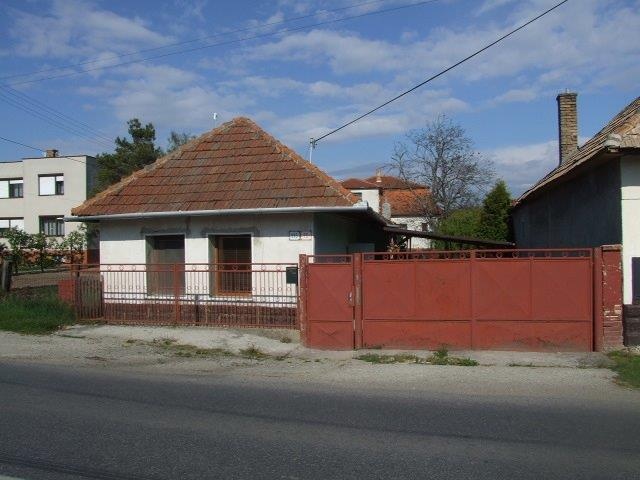 DRAŽBA 07.07.2014 o 10.00 hod., rodinný dom Bánov, okres Nové Zámky