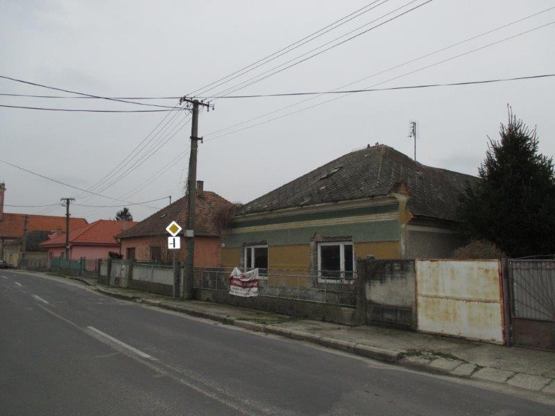 DRAŽBA 09.06.2015 o 13.00 hod., rodinný dom Padáň, okres Dunajská Streda - náhľad