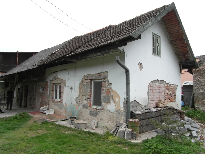 DRAŽBA 03.08.2016 o 11.00 hod., rodinný dom Nižné Slovinky, okres Spišská Nová Ves  - náhľad