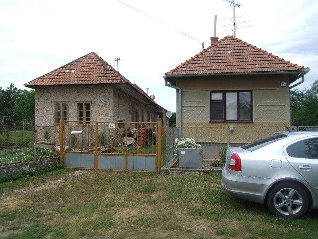 DRAŽBA 19.11.2012 o 11.00 hod., rodinný dom v Novej Vsi nad Žitavou, okres Nitra