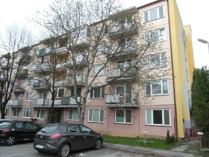 DRAŽBA 31.05.2016 o 10.00 hod., 2 izbový byt Prievidza, okres Prievidza
