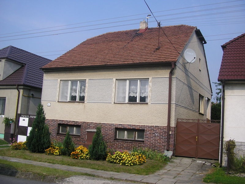 DRAŽBA 08.06.2015 o 12.30 hod., rodinný dom Letničie, okres Skalica