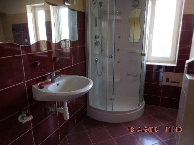 DRAŽBA 06.07.2015 o 10.00 hod., 2 izbový byt Komárno, okres Komárno - náhľad