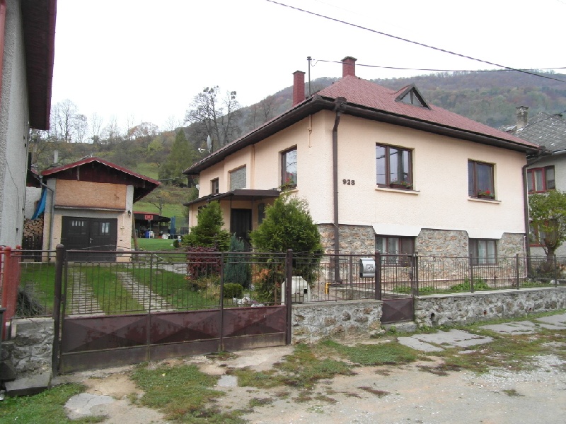 DRAŽBA 01.02.2017 o 11.00 hod., rodinný dom tisovec, okres Rimavská Sobota