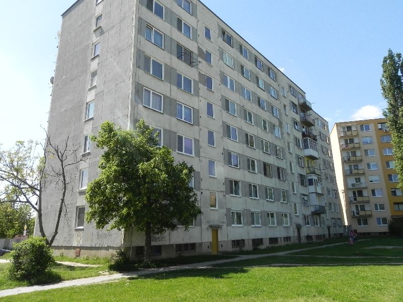 DRAŽBA 07.07.2011 o 10.30 hod., 3 izbový byt v Šali - náhľad