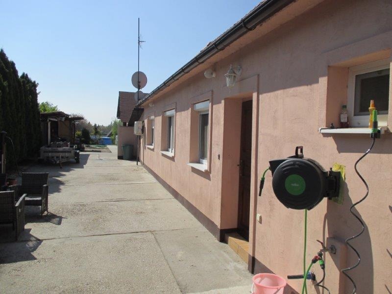 DRAŽBA 29.06.2015 o 14.00 hod., rodinný dom Veľký Biel, okres Senec - náhľad