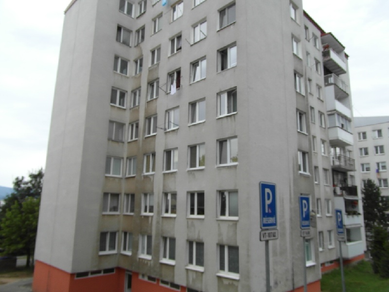 UPUSTENE!!! DRAŽBA 27.08.2015 o 11.00 hod., 3 izbový byt Vranov nad Topľou, okres Vranov nad Topľou