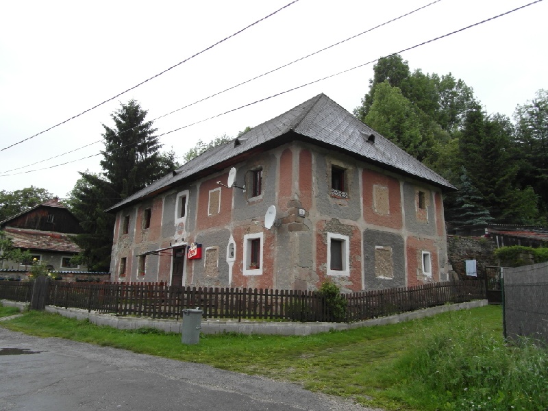 DRAŽBA 26.06.2015 o 11.00 hod., rodinný dom Handlová, okres Prievidza