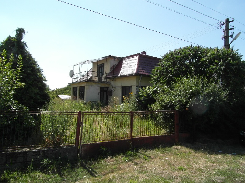 DRAŽBA 25.08.2016 o 14.00 hod., rodinný dom Pavlovce nad Uhom, okres Michalovce