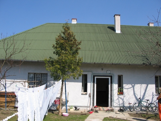 DRAŽBA 13.11.2014 o 11.00 hod., rodinný dom Uzovce, okres Sabinov - náhľad