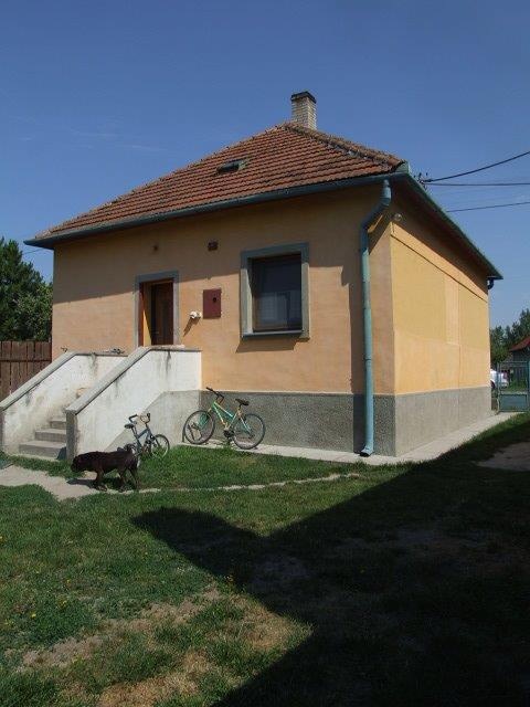 DRAŽBA 23.10.2015 o 11.00 hod., rodinný dom Trávnik, okres Komárno - náhľad