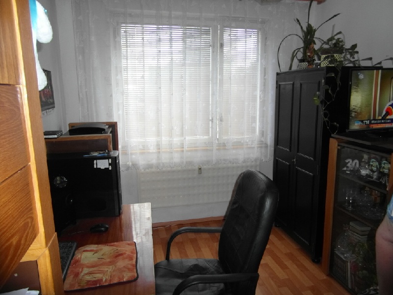 DRAŽBA 25.07.2017 o 10.00 hod., 3 izbový byt Handlová, okres Prievidza - náhľad