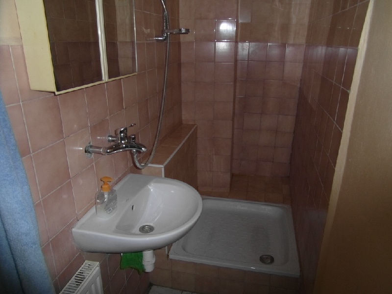 DRAŽBA 30.01.2015 o 11.00 hod., rodinný dom Banská Bystrica, okres Banská Bystrica - náhľad