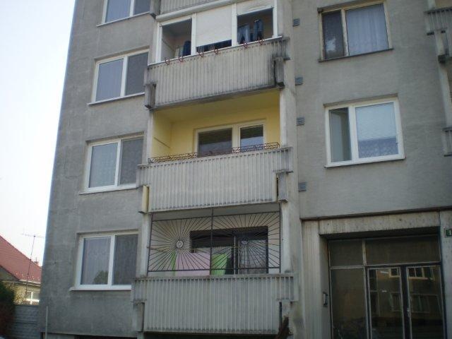 DRAŽBA 10.03.2015 o 13.00 hod., 4 izbový byt Zlaté Klasy, okres Dunajská Streda