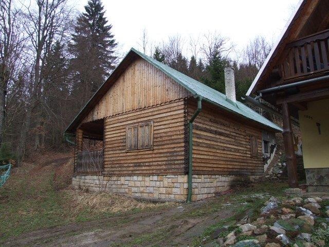DRAŽBA 23.07.2014 o 11.00 hod., rodinný dom, rekreačná chata Lazy pod Makytou, okres Púchov - náhľad