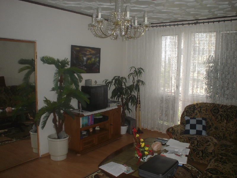 DRAŽBA 07.10.2015 o 11.00 hod., 3 izbový byt Nové Zámky, okres Nové Zámky - náhľad