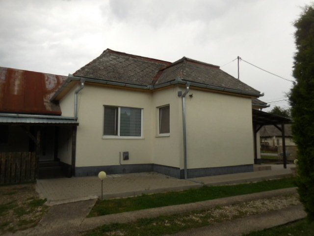 Prvá dražba:Rodinný dom s pozemkom s.č. 193 na parc. č. KNC č.878 k.ú. Lekárovce - náhľad