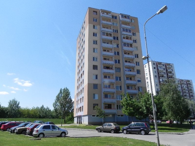 DRAŽBA 07.07.2011 o 13.00 hod., 3 izbový byt v Šali - náhľad