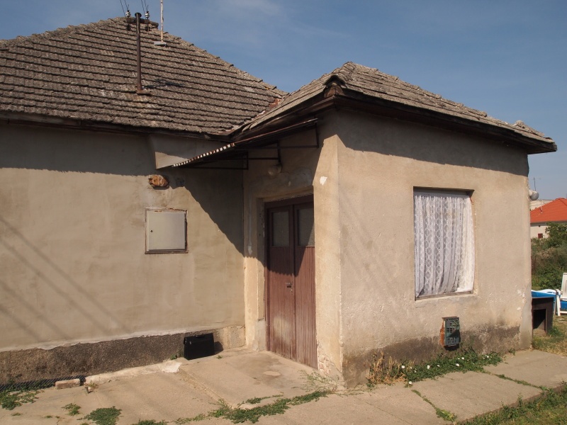 DRAŽBA 29.09.2015 o 13.00 hod., rodinný dom Neded, okres Šaľa - náhľad