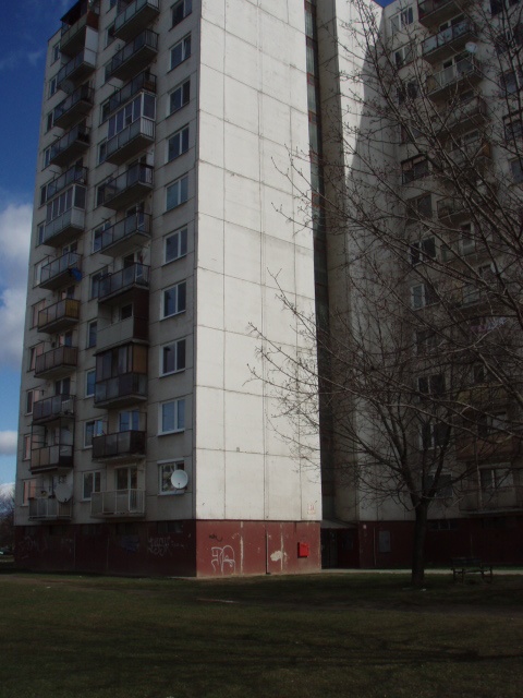 UPUSTENÉ!!! DRAŽBA 11.03.2015 o 10.00 hod., 1 izbový byt Trnava, okres Trnava