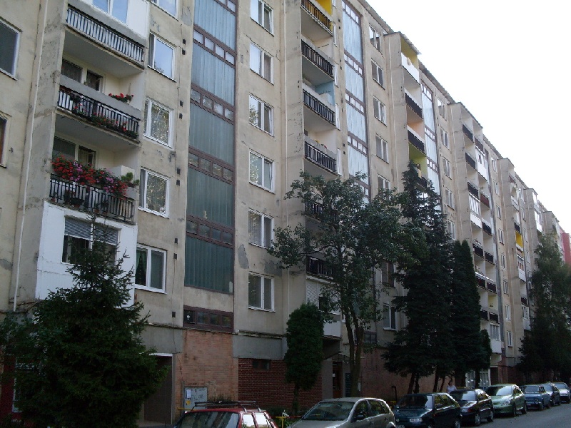 DRAŽBA 03.11.2011 o 13.00 hod., 3 izbový byt v Humennom