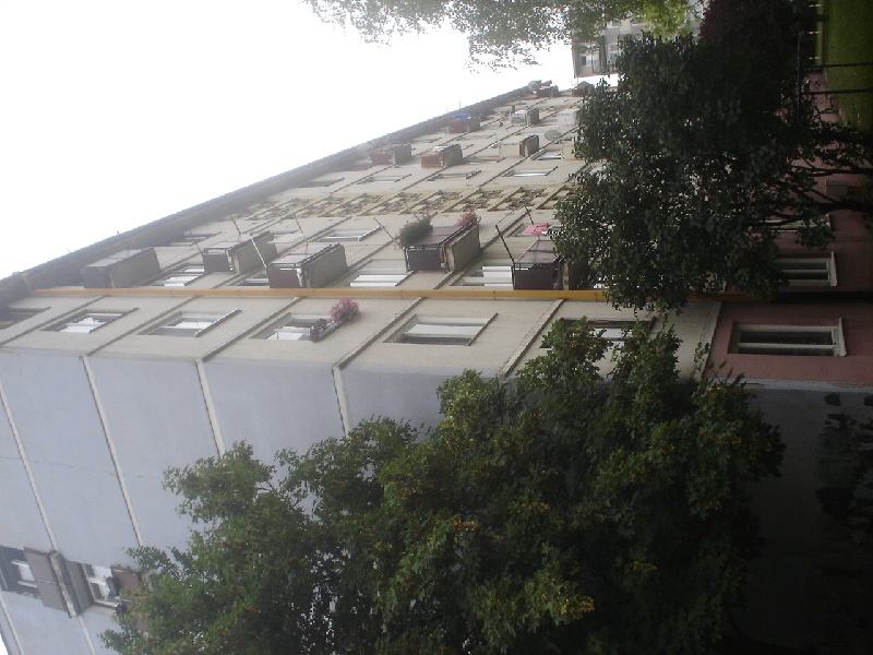 DRAŽBA 07.10.2015 o 11.00 hod., 3 izbový byt Nové Zámky, okres Nové Zámky