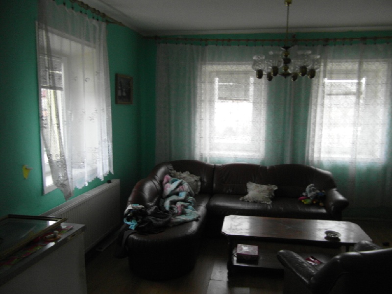 DRAŽBA 29.05.2015 o 11.00 hod., rodinný dom Nižný Žipov, okres Trebišov - náhľad
