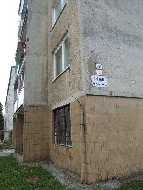 DRAŽBA 04.07.2012 o 10.00 hod., 3 izbový byt v Medzilaborciach - náhľad