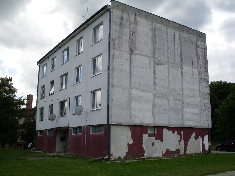 DRAŽBA 15.12.2011 o 11.00 hod., 4 izbový byt v Dobrej Vode - náhľad