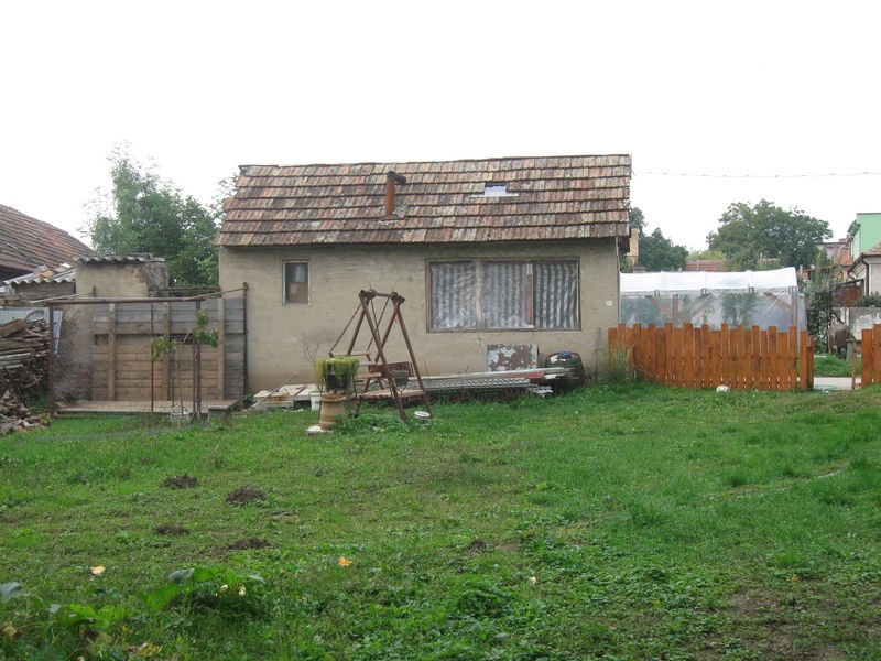 DRAŽBA 14.10.2015 o 13.00 hod., rodinný dom Dubník, okres Nové Zámky - náhľad