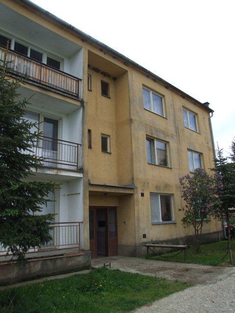 DRAŽBA 28.06.2012 o 10.00 hod., 3 izbový byt v Gemerskej Vsi - náhľad