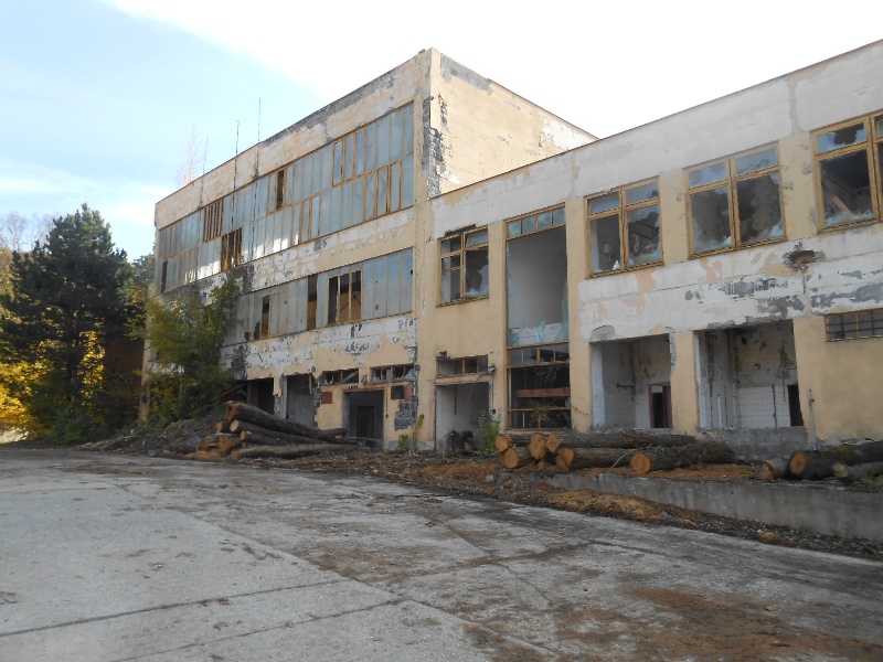 DRUHÁ OPAKOVANÁ DRAŽBA 10.02.2022 o 10.00 hod., stavby a pozemky Málinec, okres Poltár