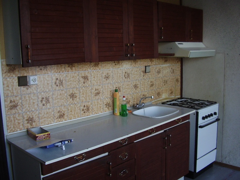 DRAŽBA 28.06.2012 o 10.00 hod., 3 izbový byt v Gemerskej Vsi - náhľad