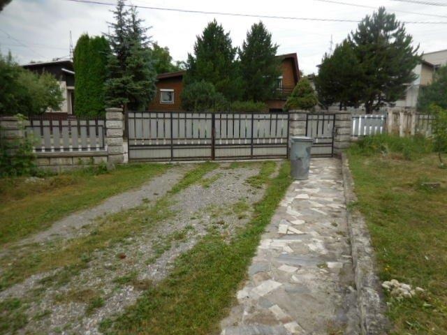 DRAŽBA 13.08.2018 o 10.00 hod., 1/4 rodinný dom Sučany, okres Martin - náhľad