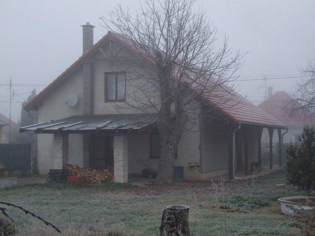 DRAŽBA 26.02.2013 o 10.00 hod., rodinný dom Kútniky, okres Dunajská Streda - náhľad