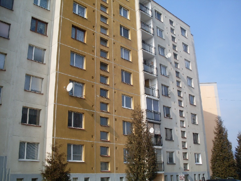 DRAŽBA 20.04.2011 o 13.00 hod., 3 izbový byt v Bardejove