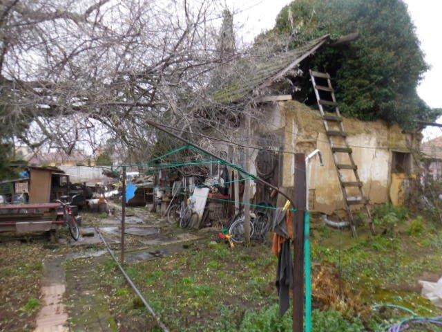 DRAŽBA 17.06.2021 o 11.30 hod., rodinný dom Bánov, okres Nové Zámky - náhľad